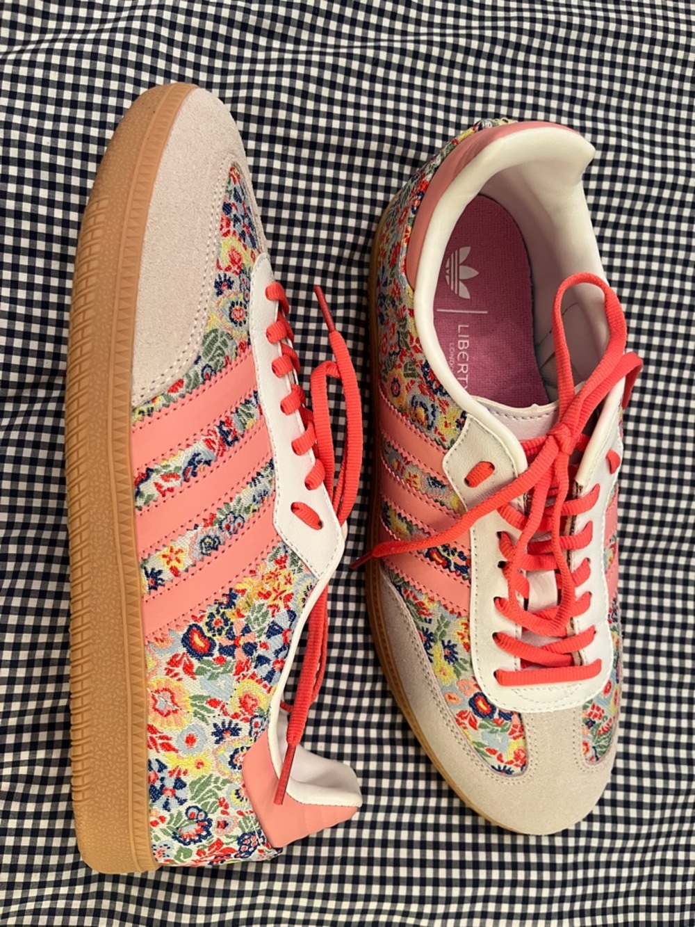 Adidas X Liberty London Pink Floral Brocade Sambas NWOB. Fits like US W 10/10.5